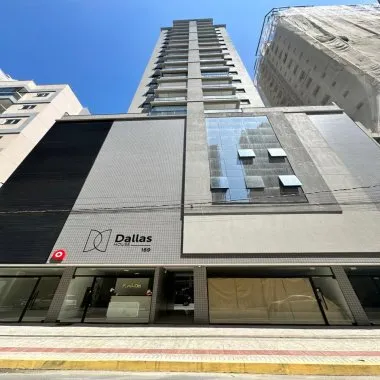 Apartamento a 450m da praia, no residencial Dallas House - Morretes Itapema 