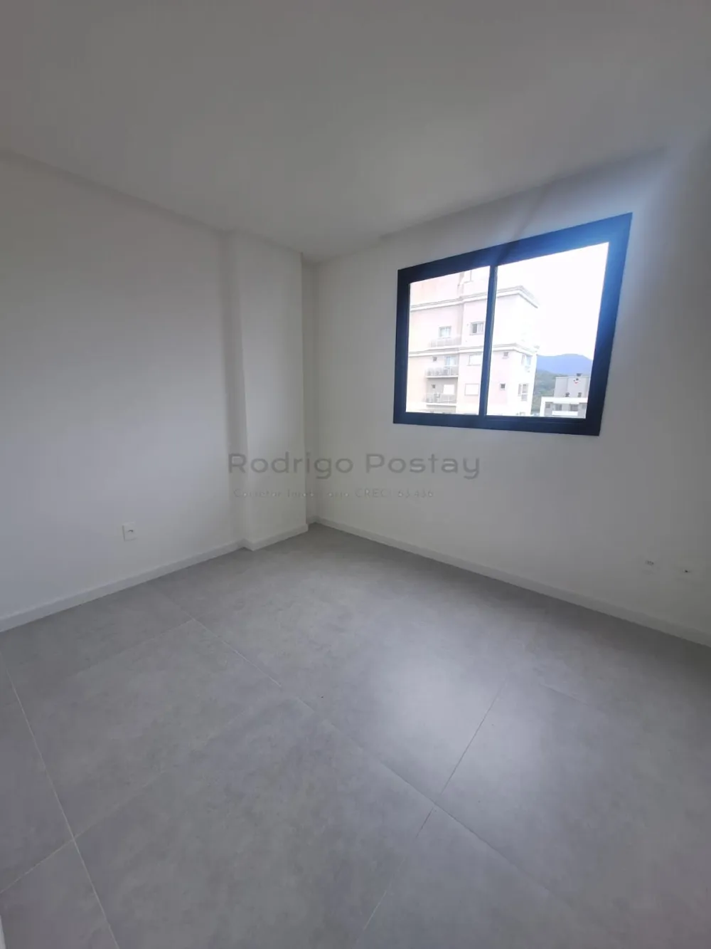 Apartamento a 450m da praia, no residencial Dallas House - Morretes Itapema 