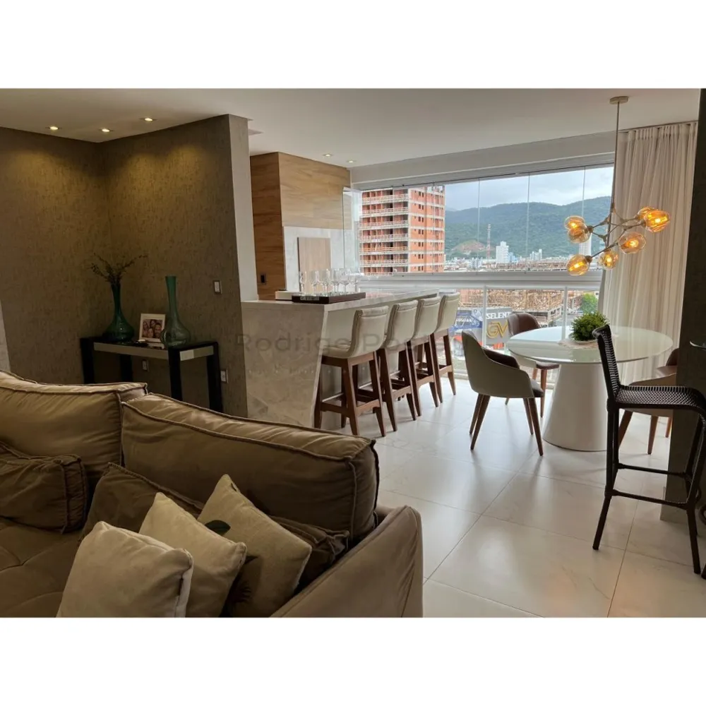 Apartamento Finamente Mobiliado no Residencial La Mar - Meia Praia