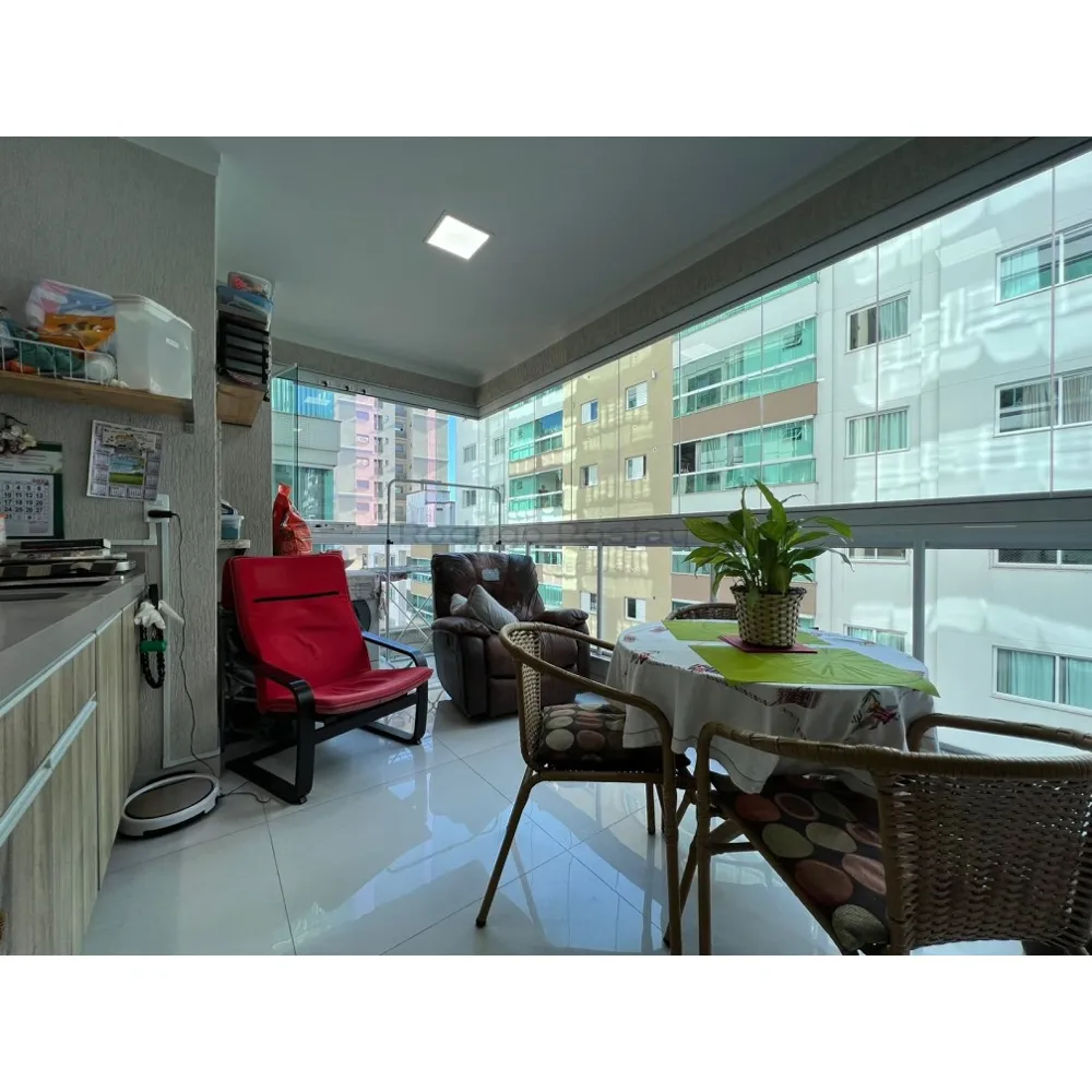 Apartamento no Residencial Império das Águas, mobiliado - Meia Praia Itapema 