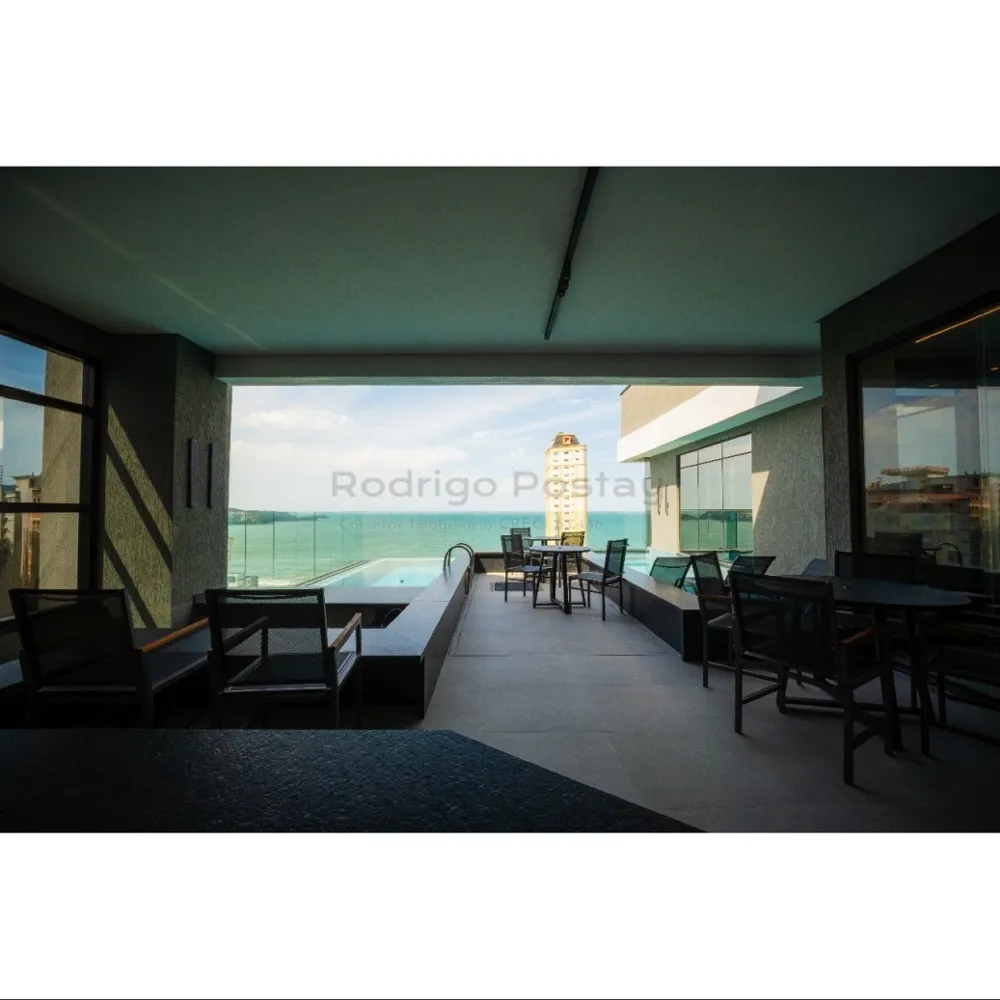 Apartamento com vista mar espetacular no Villa Horizon - Meia Praia