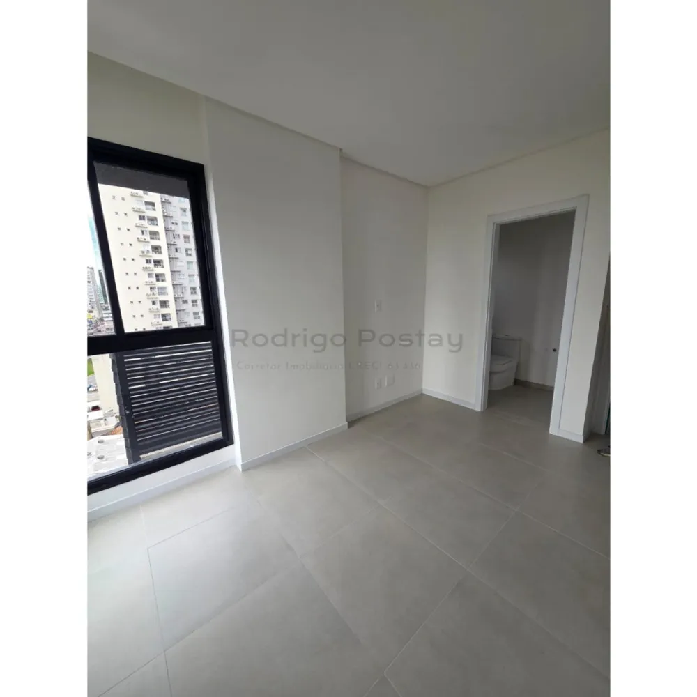 Apartamento com vista mar espetacular no Villa Horizon - Meia Praia