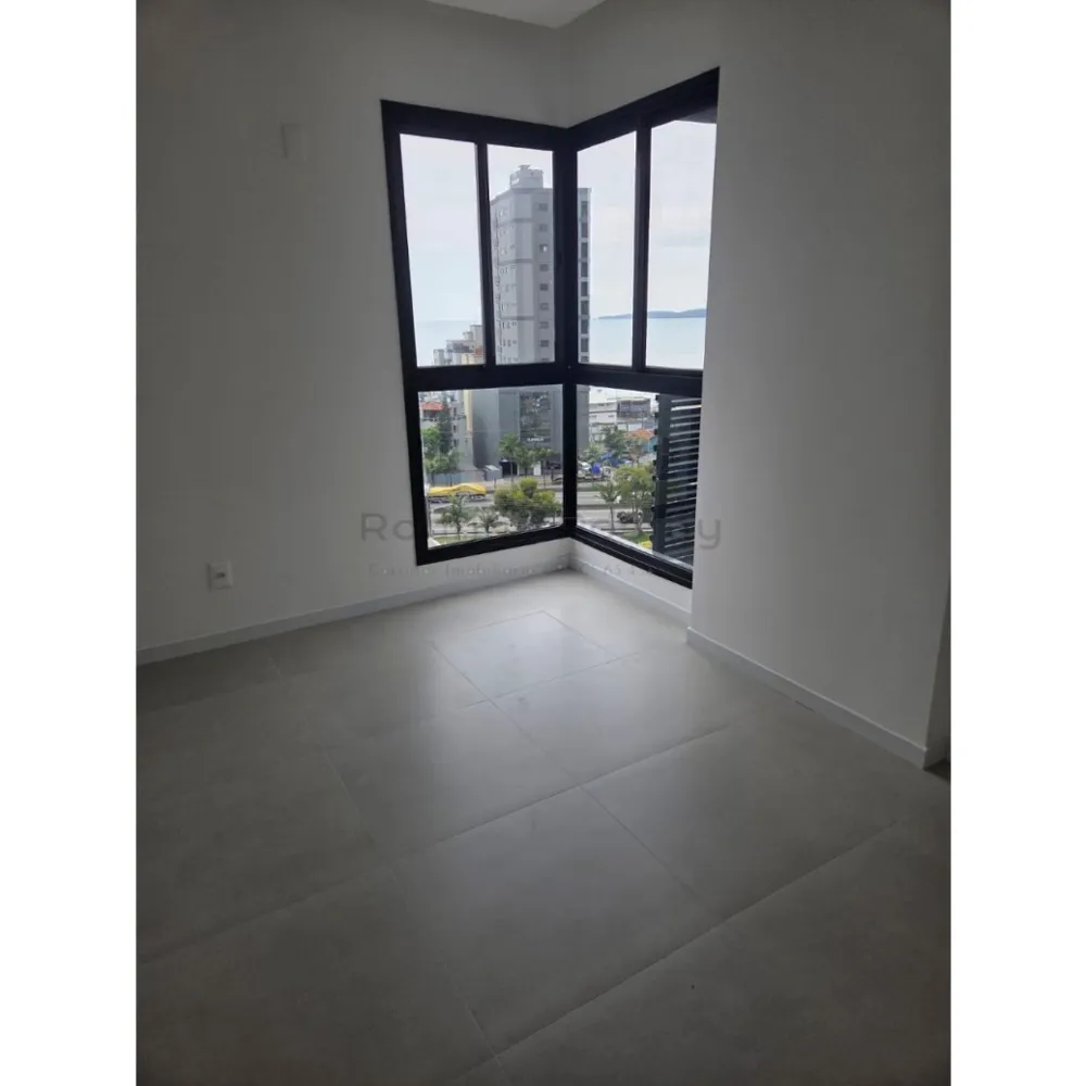 Apartamento com vista mar espetacular no Villa Horizon - Meia Praia