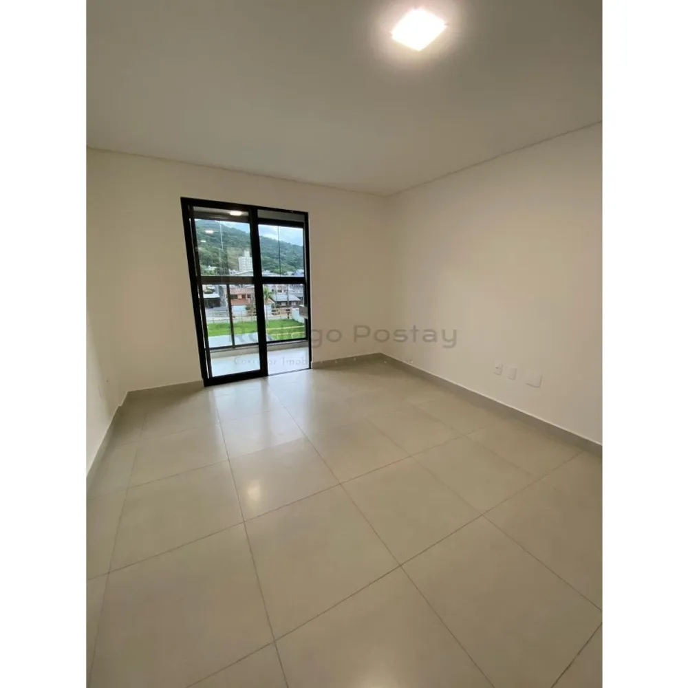 Apartamento semi mobiliado no Residencial José André - Morretes Itapema