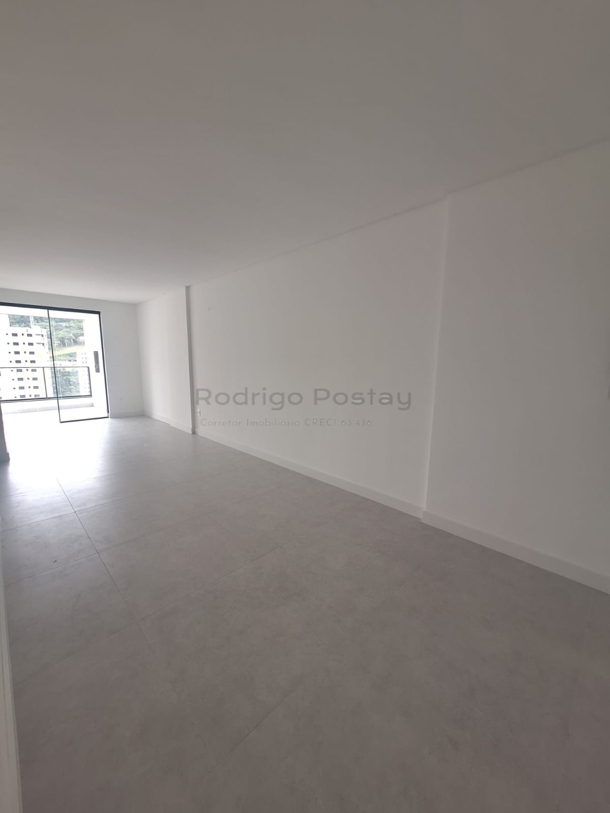 Apartamento a 450m da praia, no residencial Dallas House - Morretes Itapema 