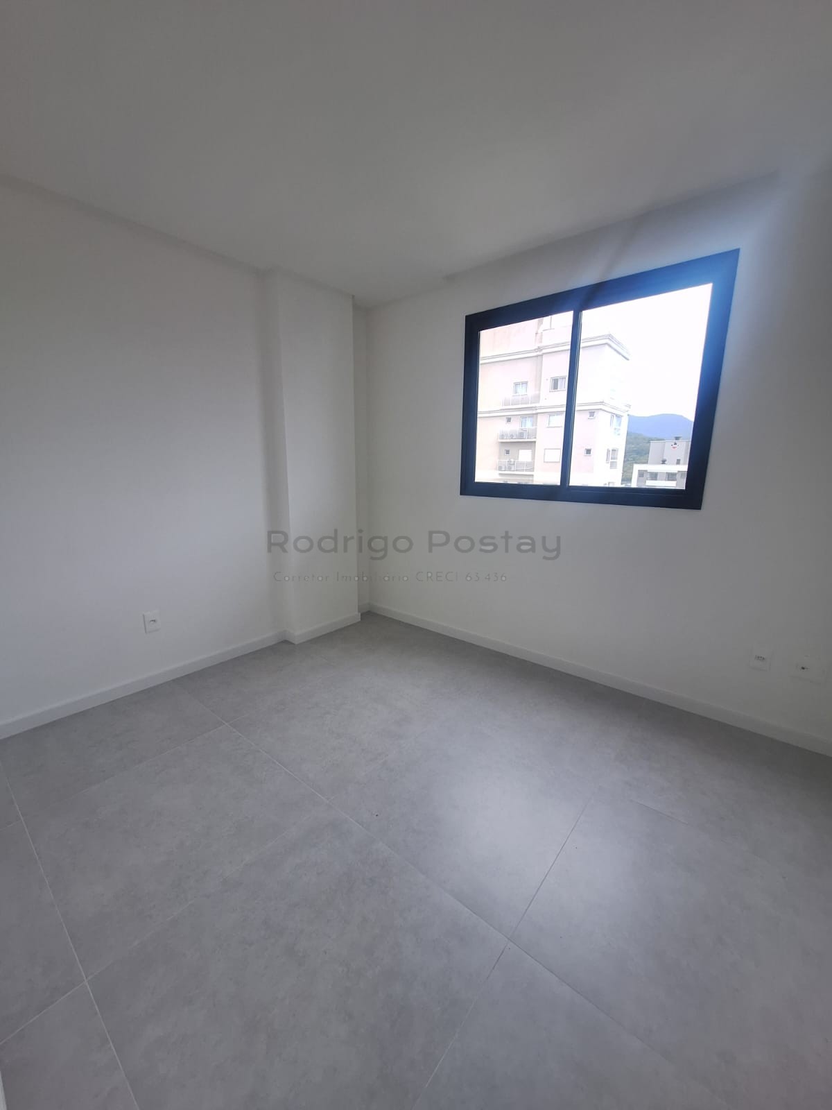 Apartamento a 450m da praia, no residencial Dallas House - Morretes Itapema 