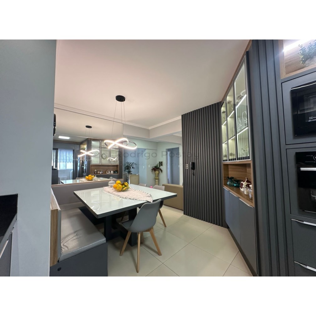 Parcelado em 84x | 3 Quartos Finamente Mobiliado – Meia Praia, Itapema