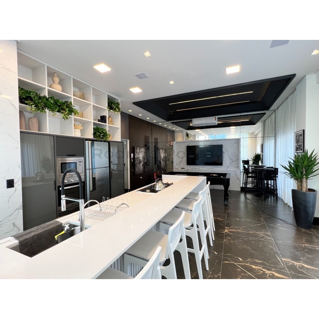 🏡 Apartamento Novo com 4 Suítes | Pronto para Morar | Meia Praia - Itapema/SC