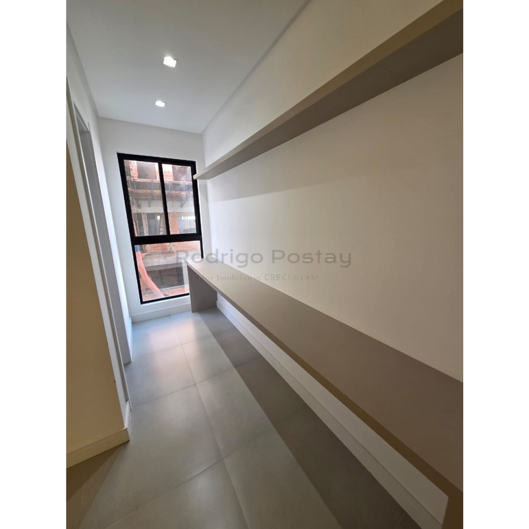 🏡 SEU NOVO LAR ESPERA POR VOCÊ - Apartamento Semi-mobiliado no coração do Morretes🏡