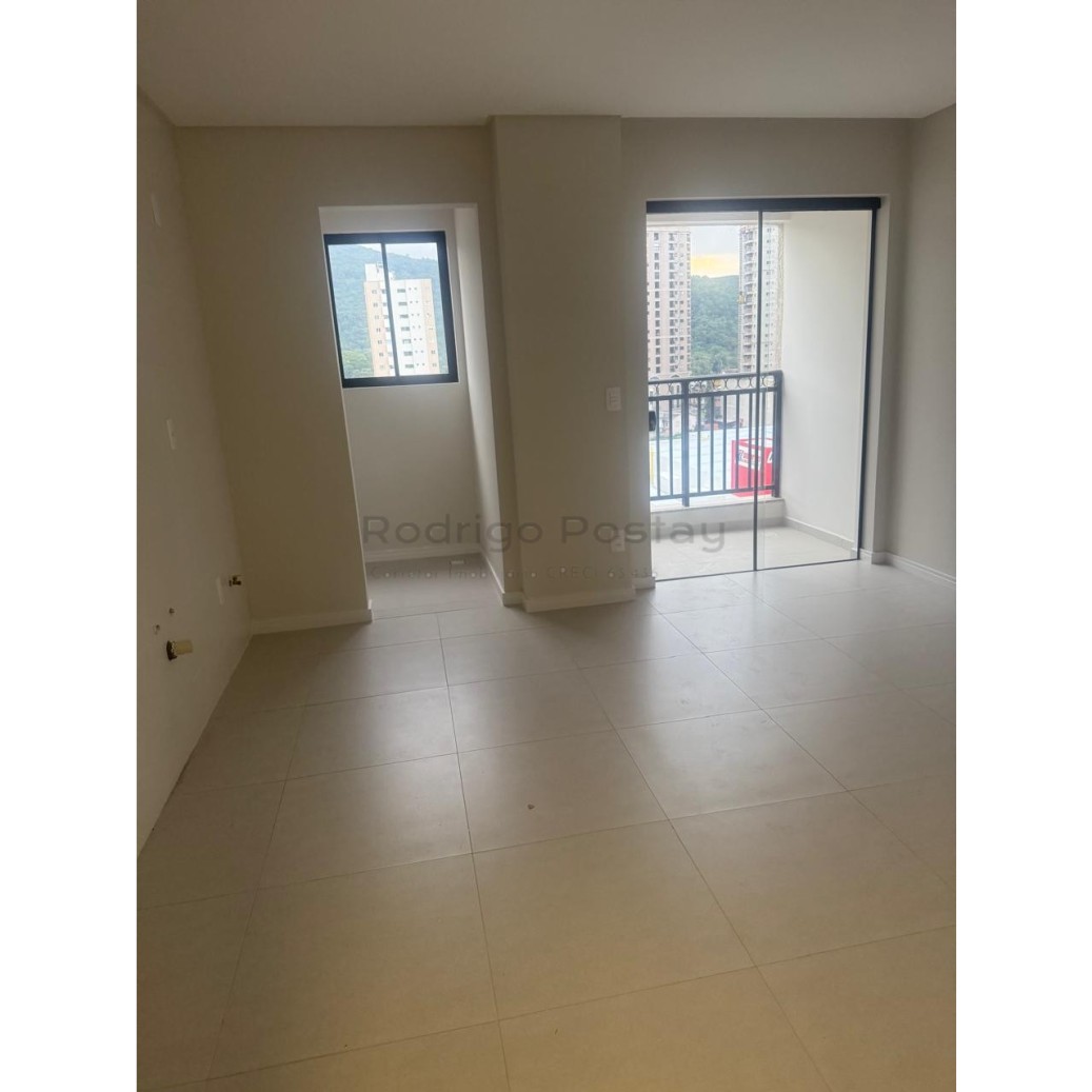 Apartamento a poucos metros da praia no Privillege Residence - Tabuleiro Itapema