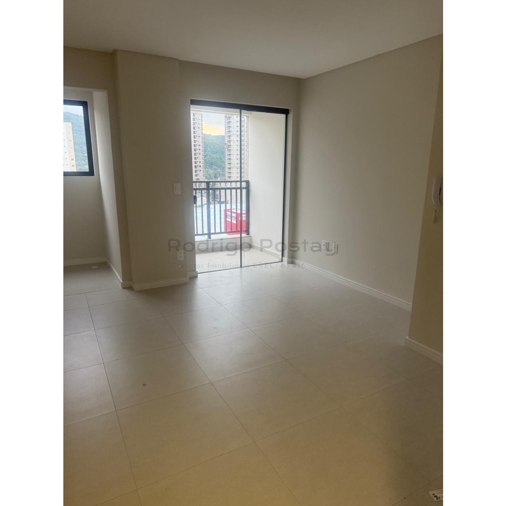 Apartamento a poucos metros da praia no Privillege Residence - Tabuleiro Itapema