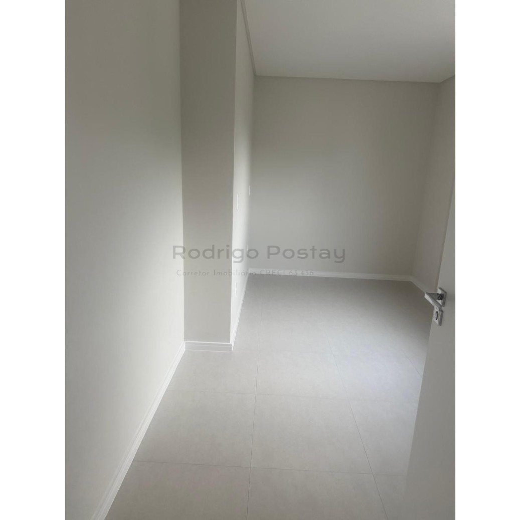 Apartamento a poucos metros da praia no Privillege Residence - Tabuleiro Itapema