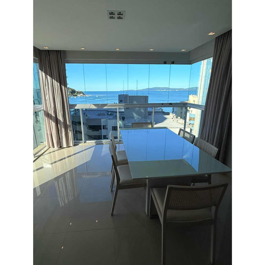 Apartamento com incrível vista mar no Centro Itapema Pronto para Morar - 03 Suítes sendo 01 Master 