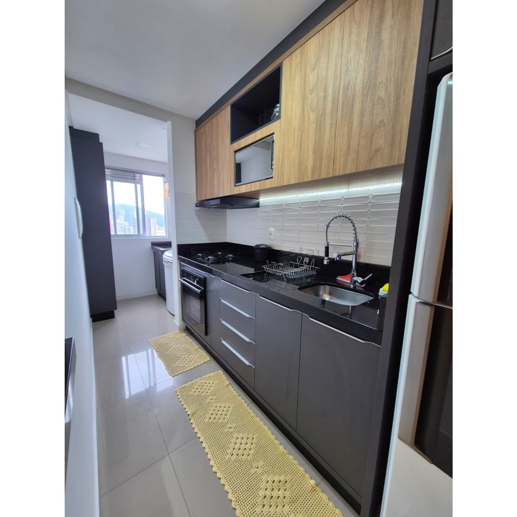 📍 70m² de puro conforto, com uma VISTA MARAVILHOSA do mar!