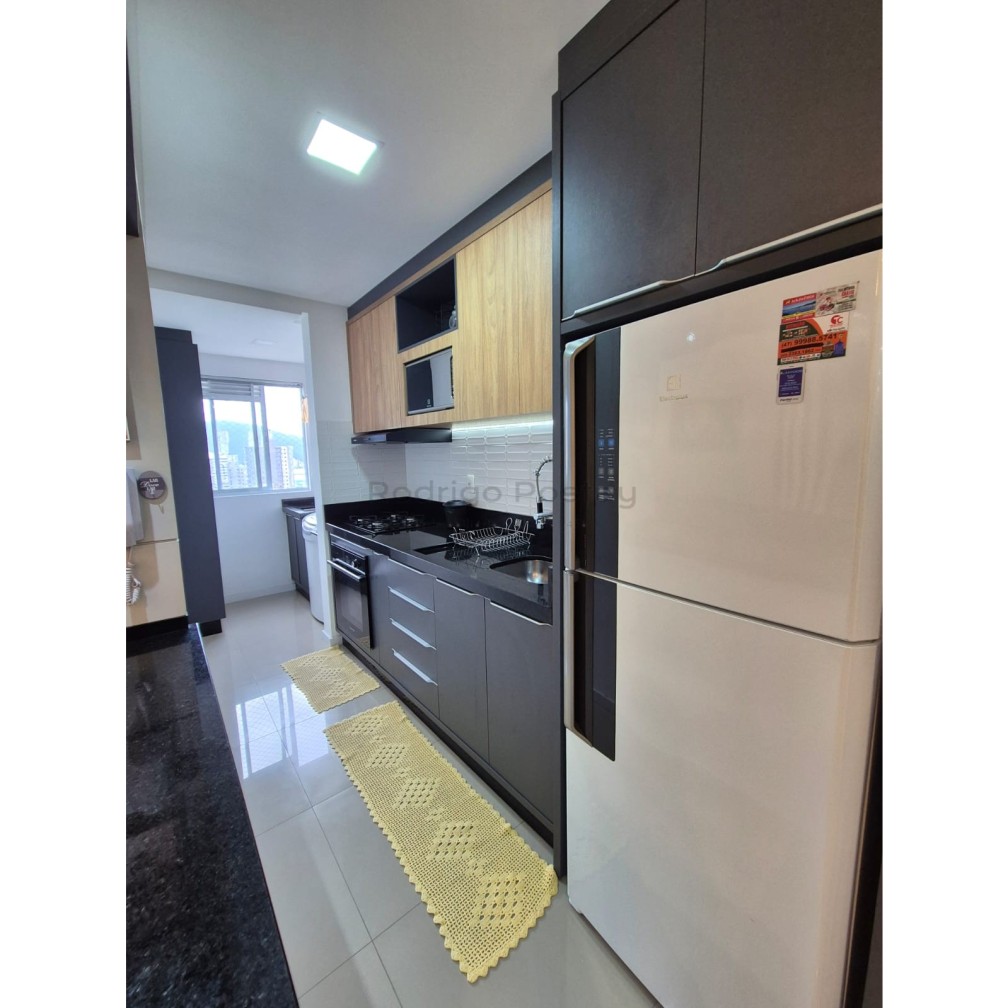 📍 70m² de puro conforto, com uma VISTA MARAVILHOSA do mar!