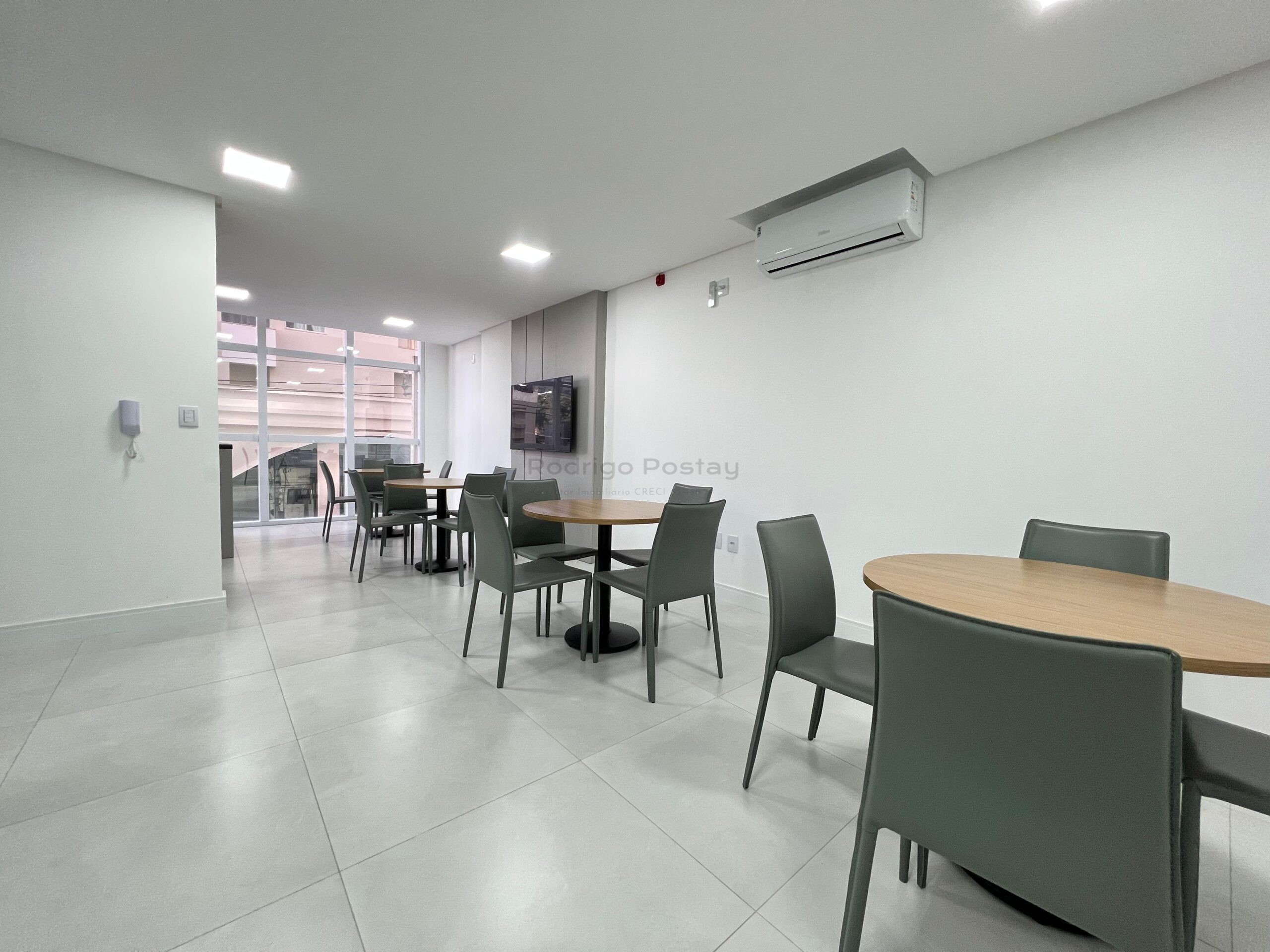 Apartamento com vista mar no Bella Helena Residence - Morretes Itapema