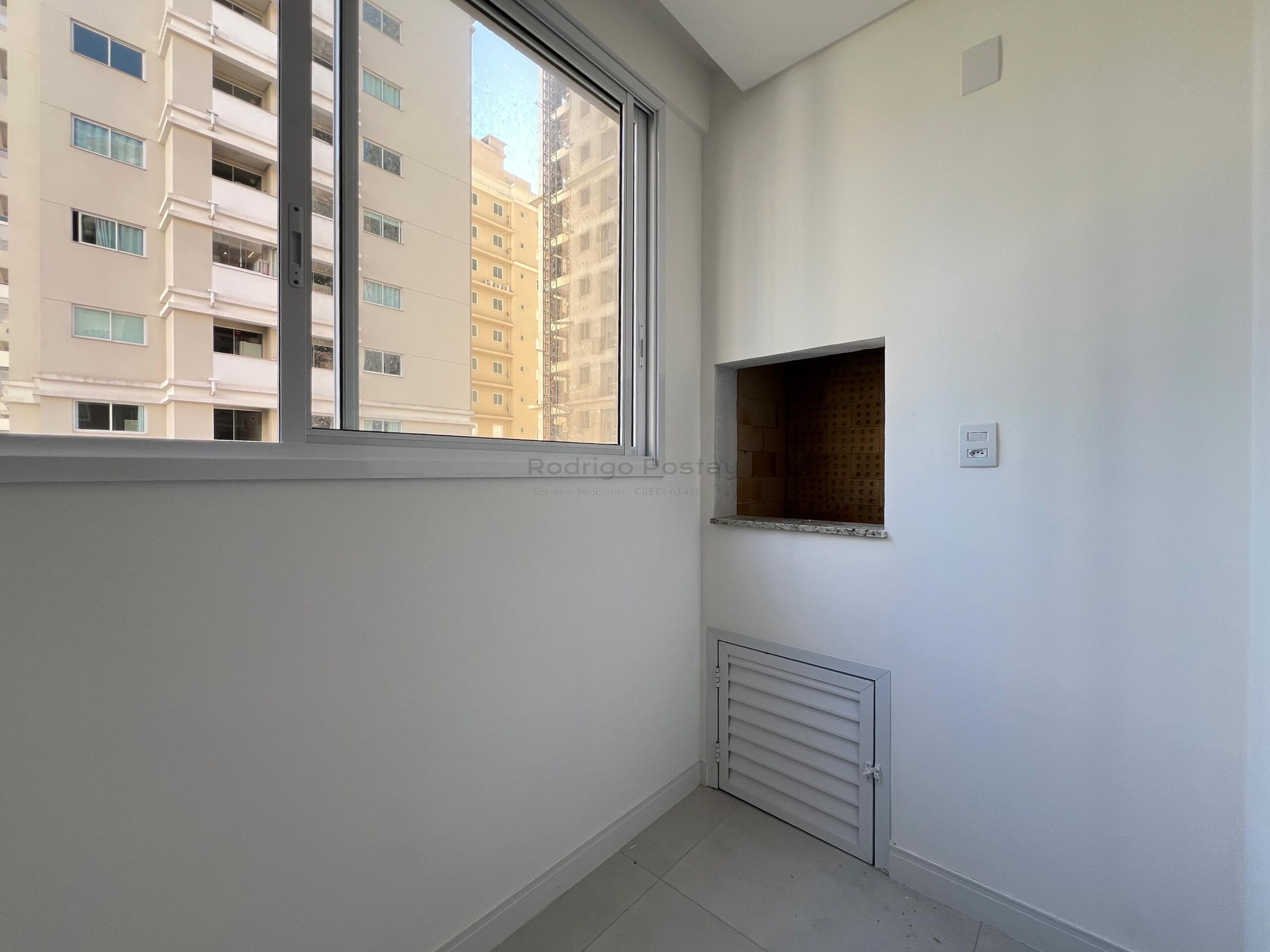 Apartamento com vista mar no Bella Helena Residence - Morretes Itapema