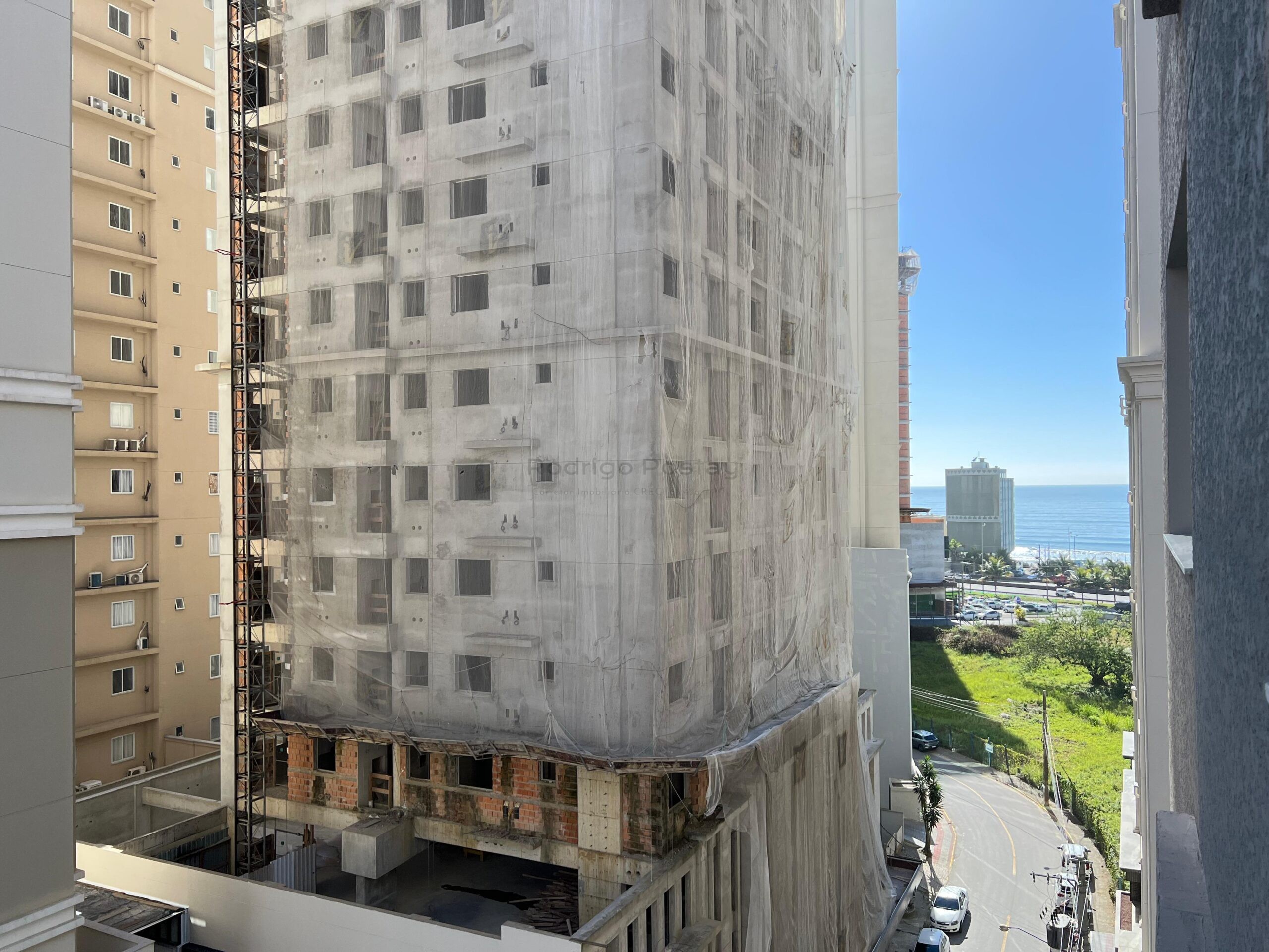 Apartamento com vista mar no Bella Helena Residence - Morretes Itapema