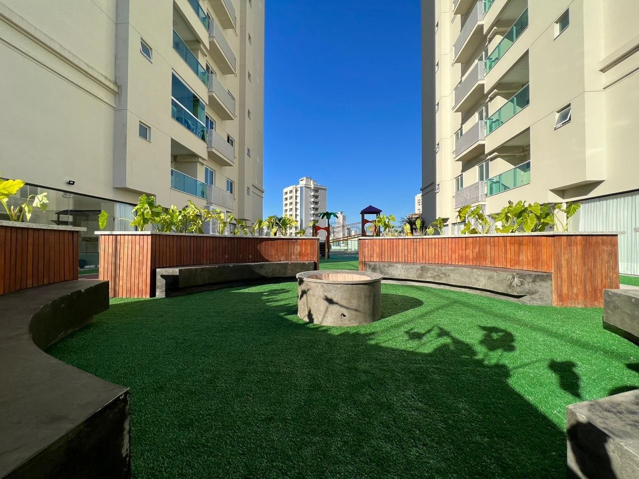 Apartamento ótima localização, no Residencial Green Park -Itapema 