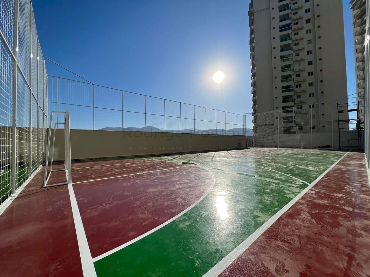 Apartamento ótima localização, no Residencial Green Park -Itapema 