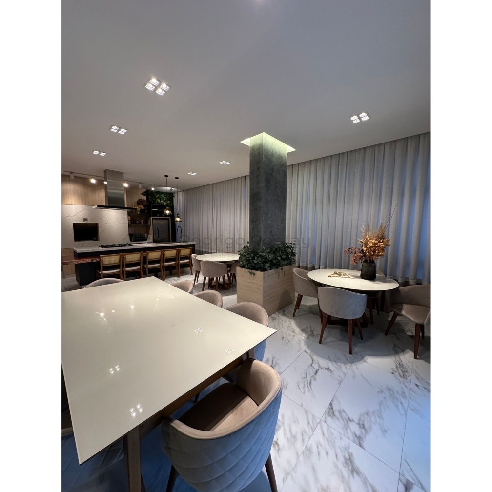 🏖️ APARTAMENTO DE ALTO PADRÃO À VENDA – 03 suítes e 02 Vagas 🏖️