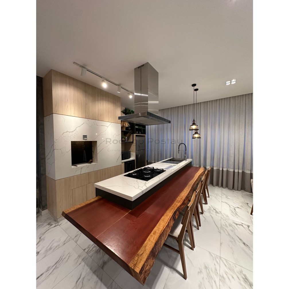 🏖️ APARTAMENTO DE ALTO PADRÃO À VENDA – 03 suítes e 02 Vagas 🏖️