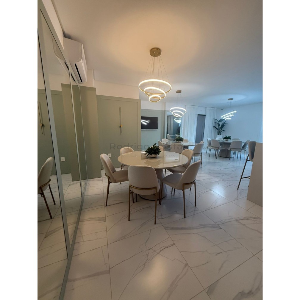 Apartamento no Residencial Di Maria em 60x - Morretes Itapema