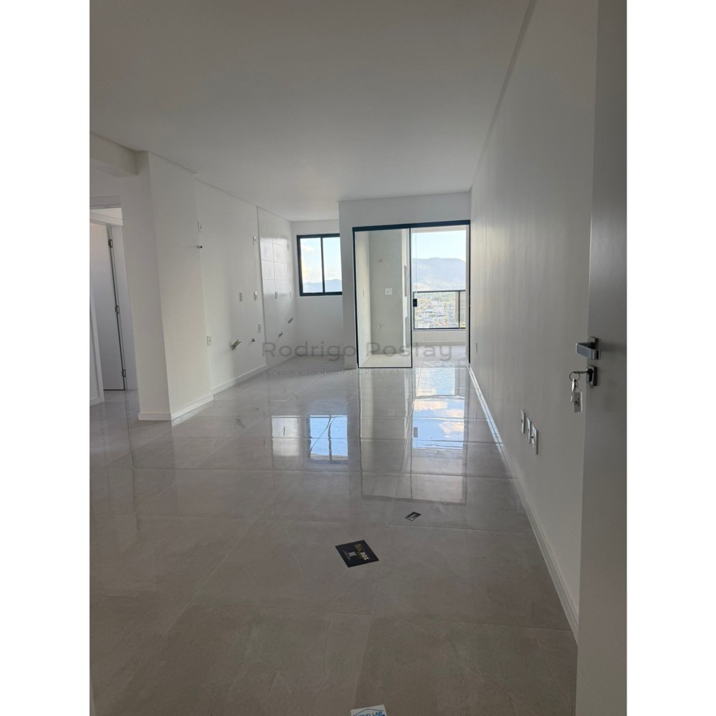 Apartamento no Residencial Di Maria em 60x - Morretes Itapema