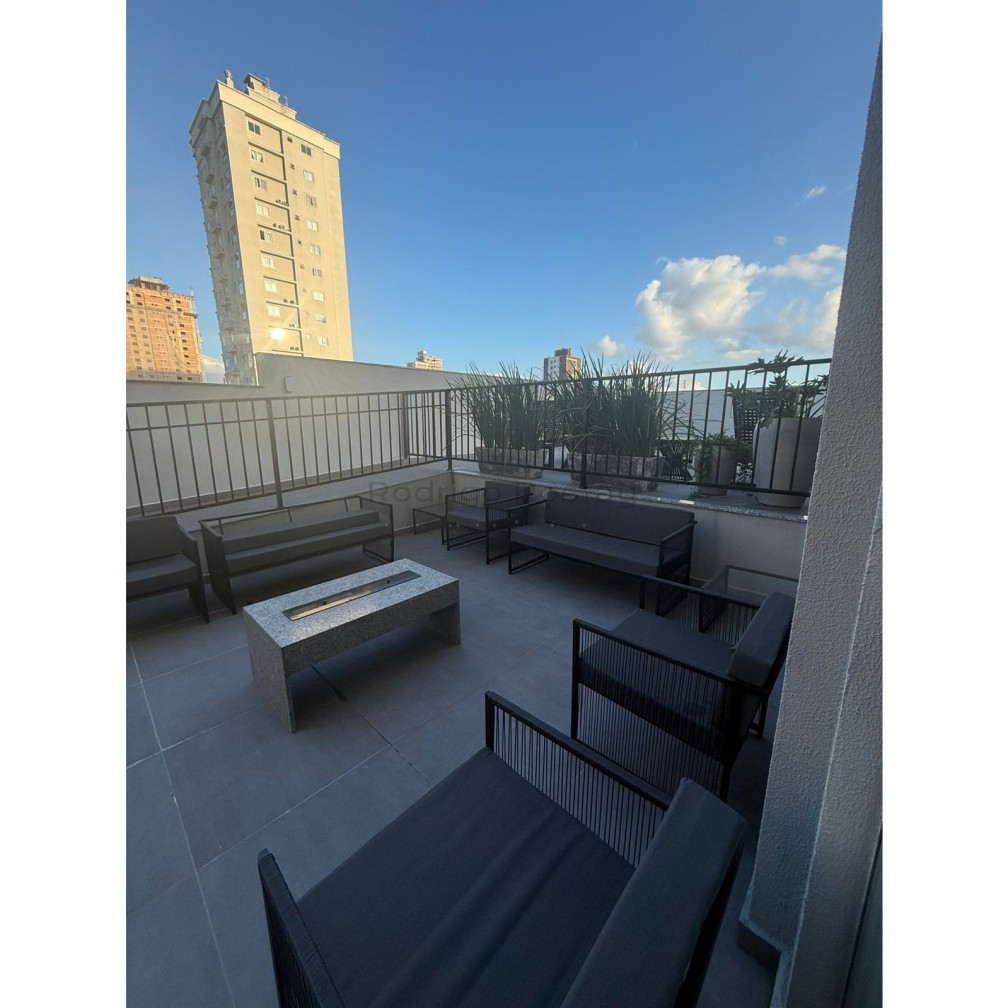 Apartamento no Residencial Di Maria em 60x - Morretes Itapema