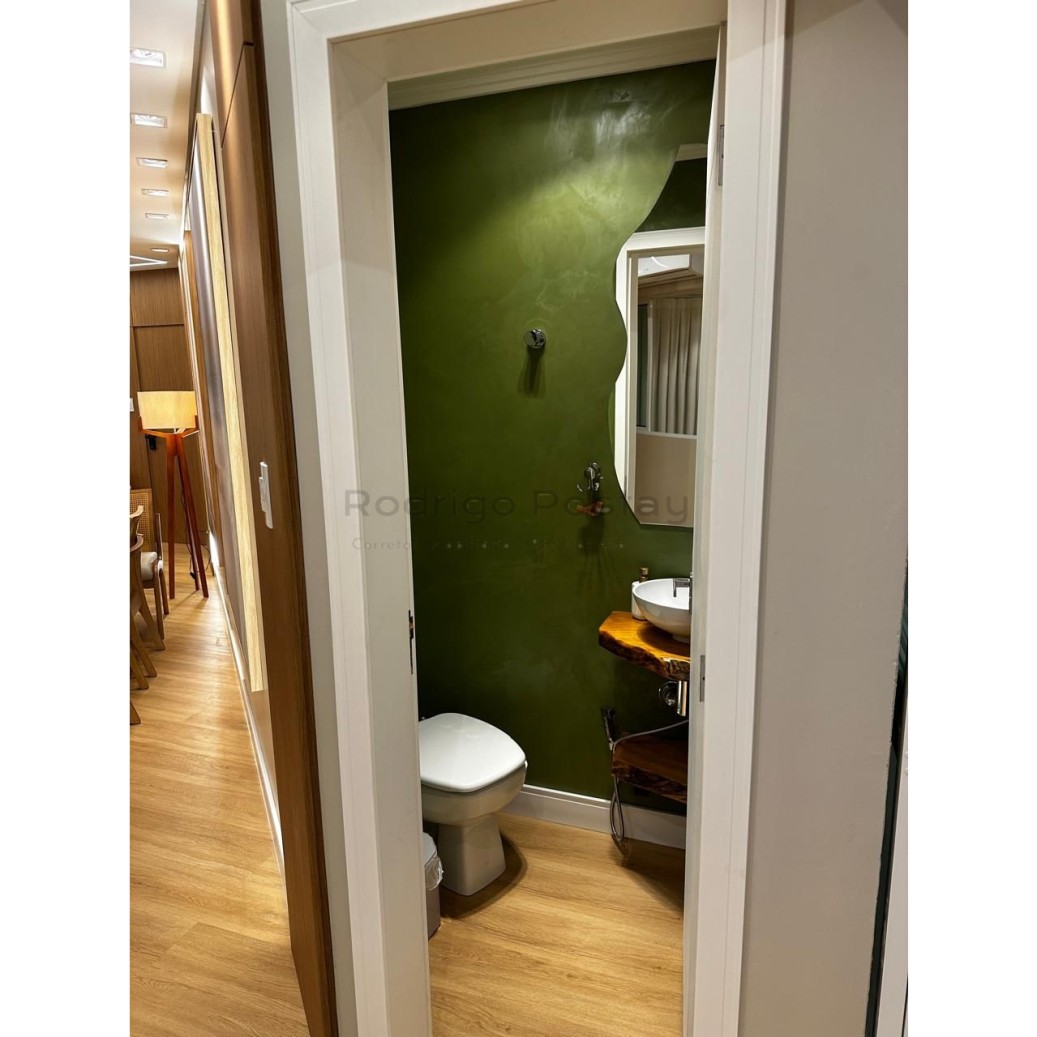 🏖️ Apartamento Finamente Mobiliado – 4 Quartos a Apenas 300m do Mar! 🌊