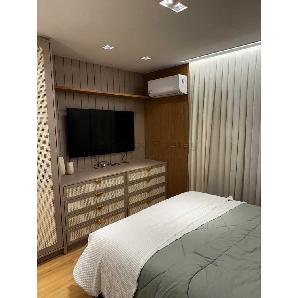 🏖️ Apartamento Finamente Mobiliado – 4 Quartos a Apenas 300m do Mar! 🌊