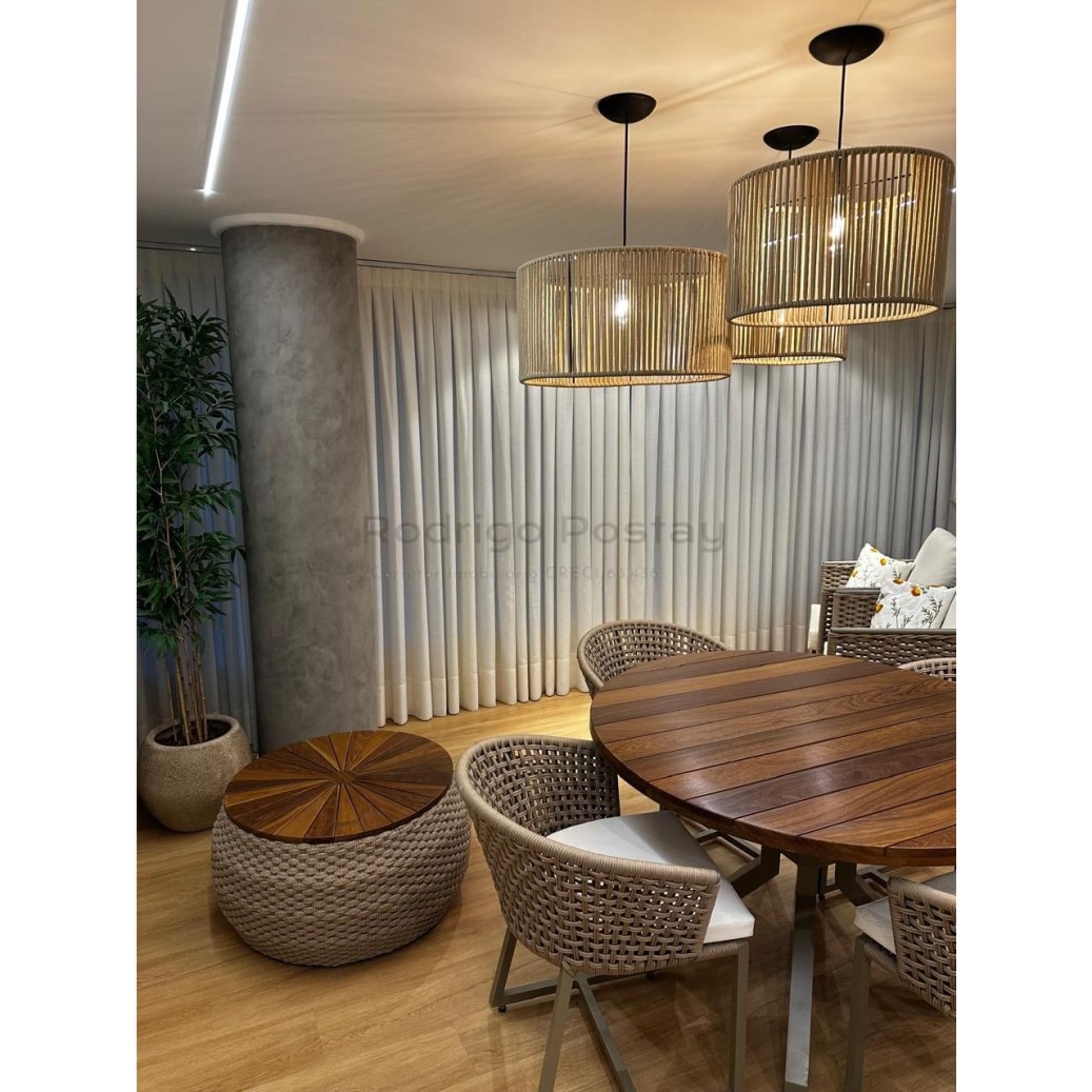 🏖️ Apartamento Finamente Mobiliado – 4 Quartos a Apenas 300m do Mar! 🌊