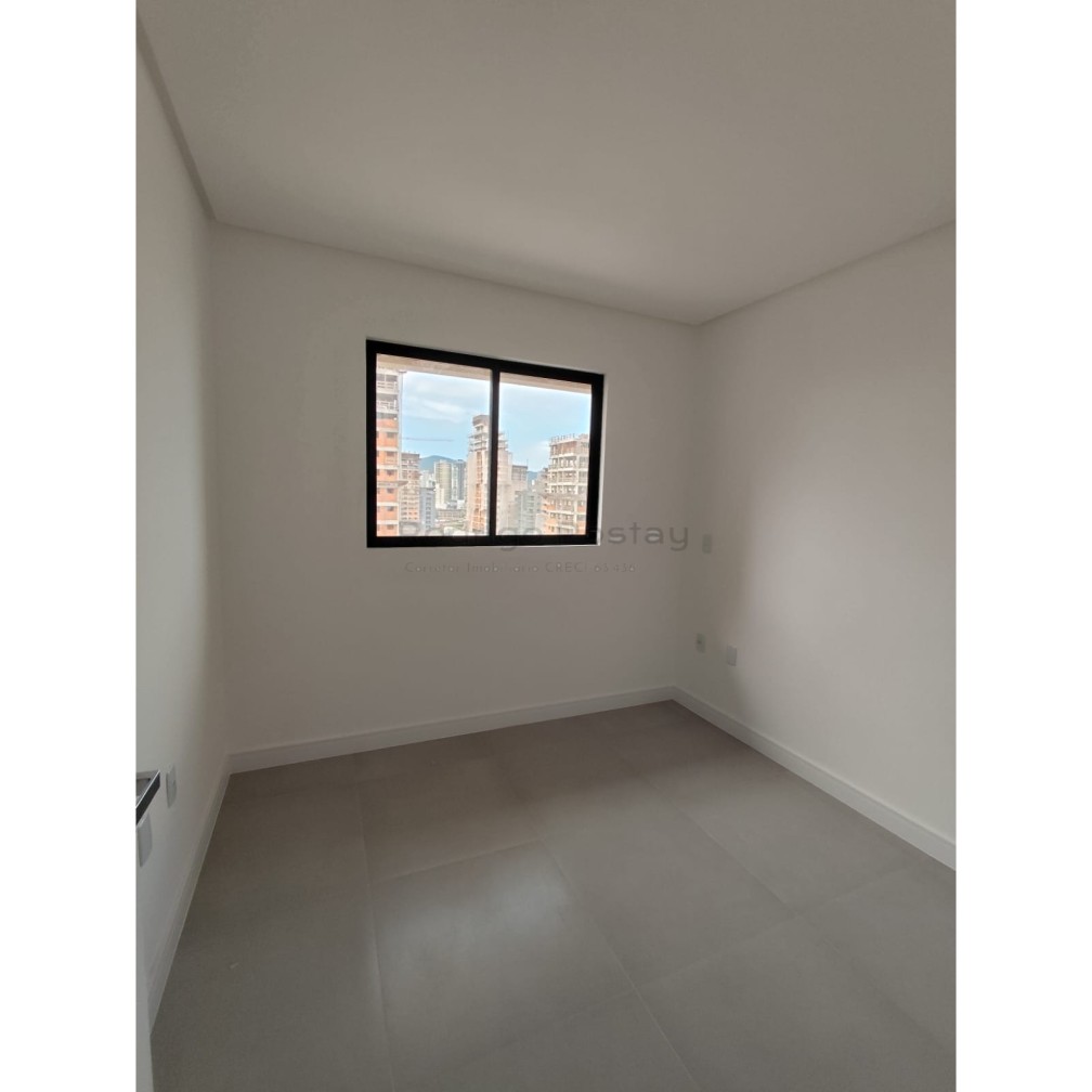 Apartamento no Residencial Kairos, excelente localização - Morretes Itapema 