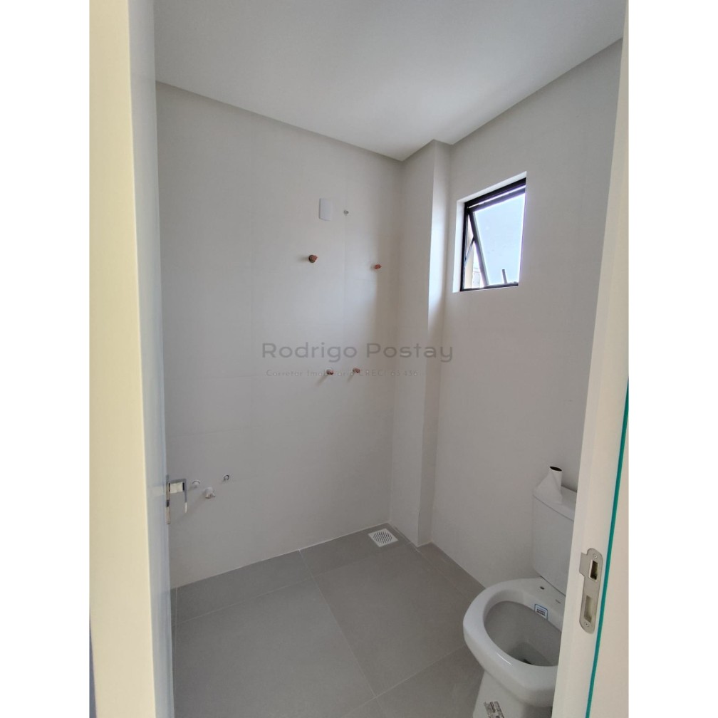 Apartamento no Residencial Kairos, excelente localização - Morretes Itapema 