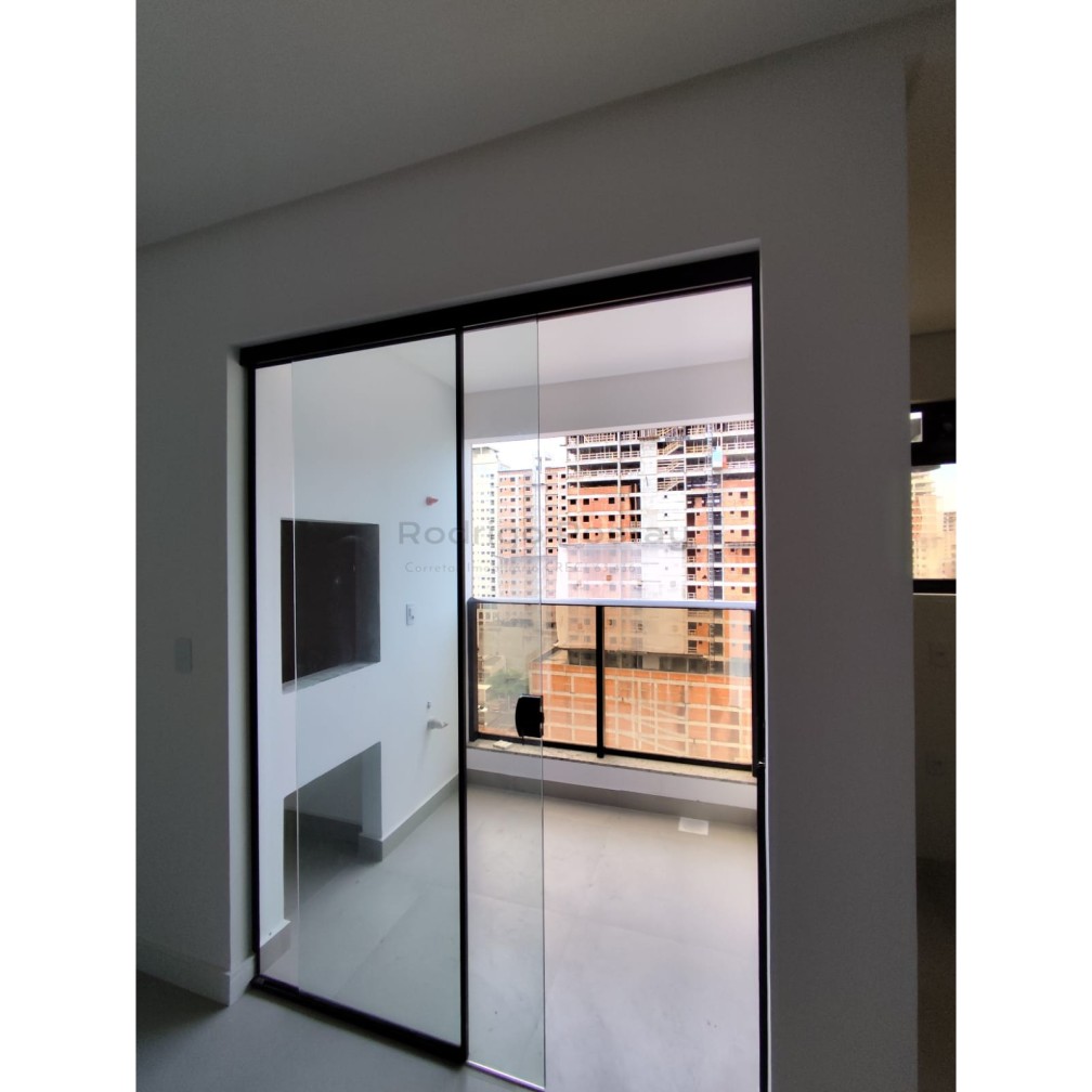 Apartamento no Residencial Kairos, excelente localização - Morretes Itapema 