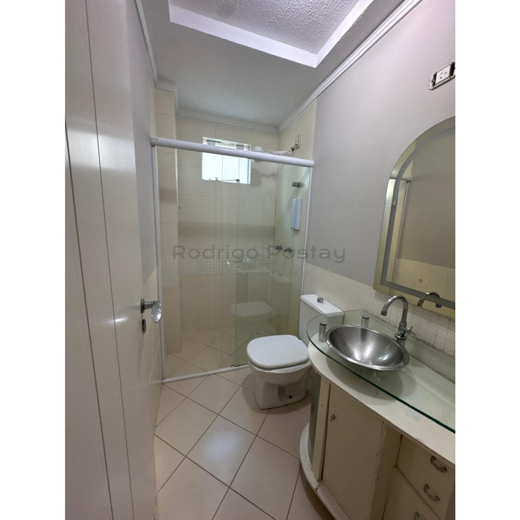 🏡 Apartamento à Venda em Meia Praia – Itapema/SC