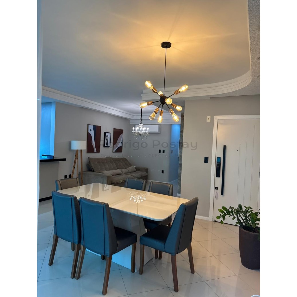 🏡 Apartamento à Venda em Meia Praia – Itapema/SC