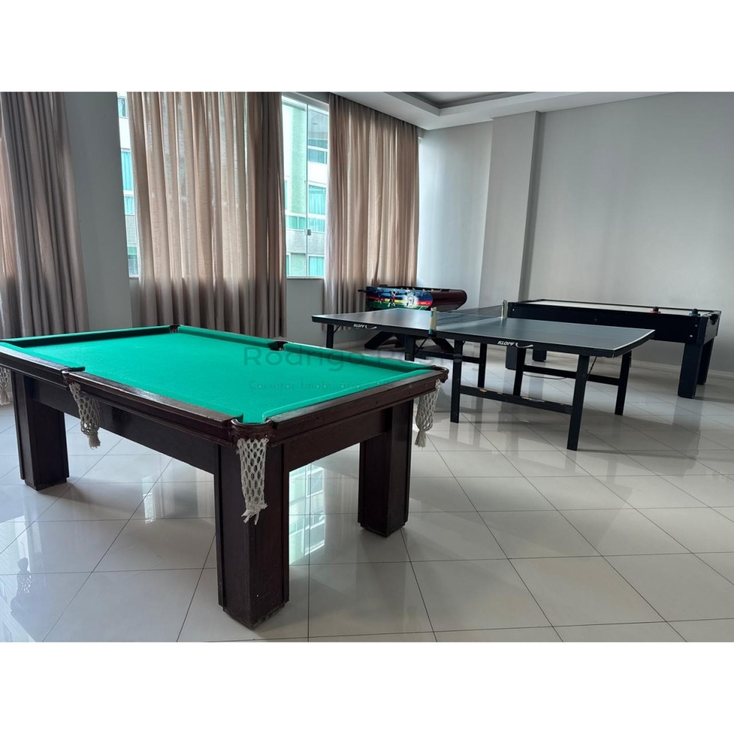 🏡 Apartamento à Venda em Meia Praia – Itapema/SC