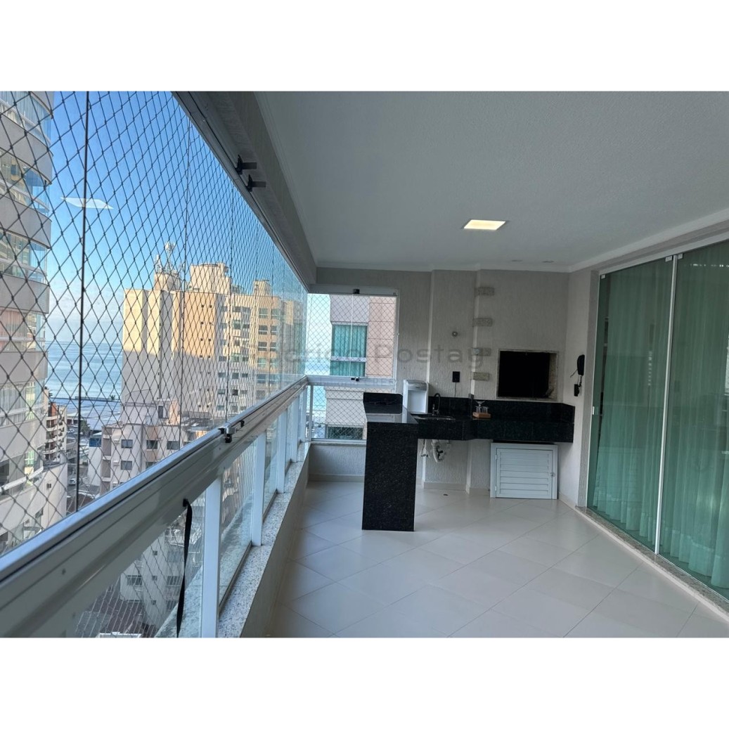 🏡 Apartamento à Venda em Meia Praia – Itapema/SC