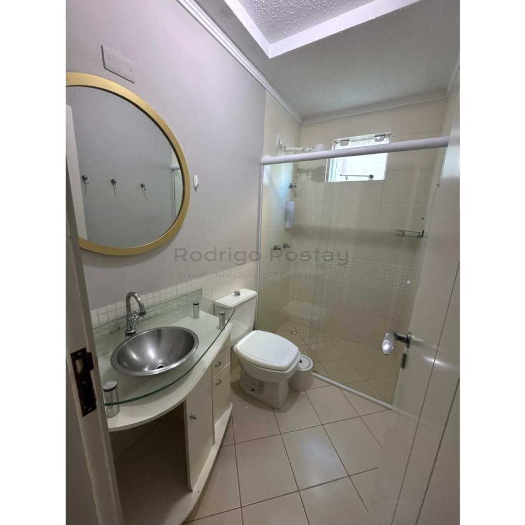 🏡 Apartamento à Venda em Meia Praia – Itapema/SC