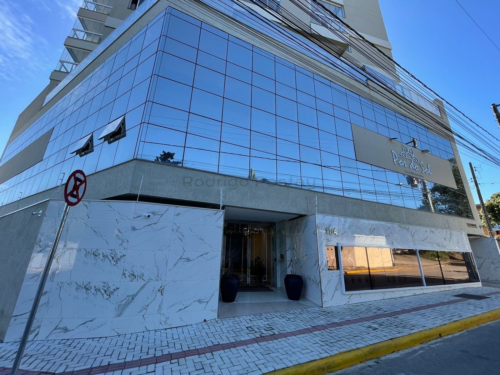 Apartamento com Vista Mar, Residencial Por do Sol -Várzea, Itapema