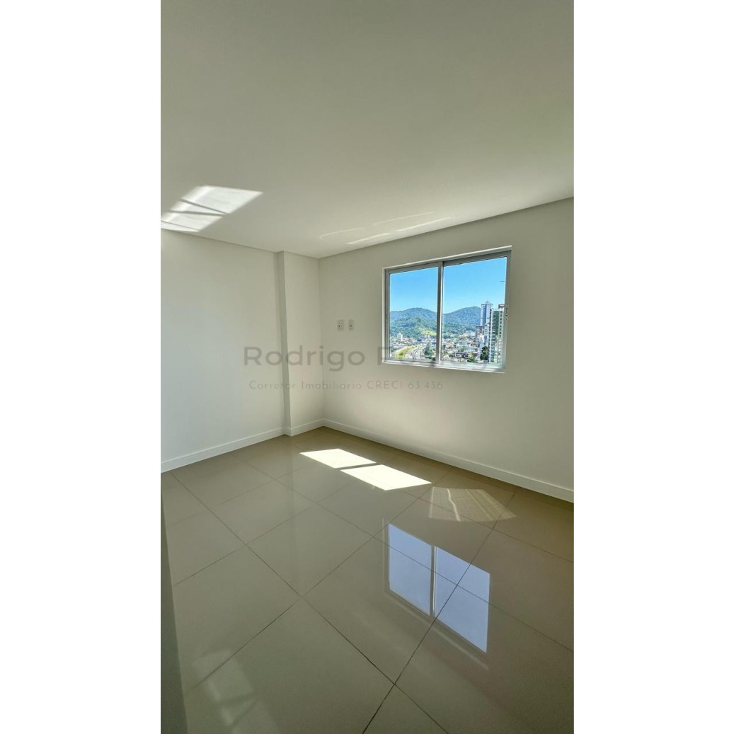 Apartamento a venda em Itapema 🏖️ com vista Mar 🌊🌊 apenas 250m da praia📍e com Lazer completo 