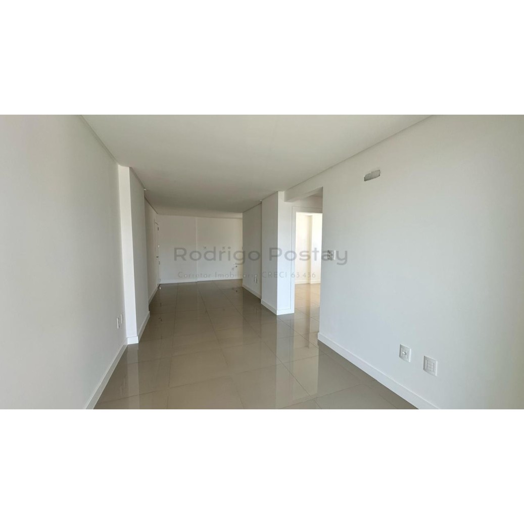 Apartamento a venda em Itapema 🏖️ com vista Mar 🌊🌊 apenas 250m da praia📍e com Lazer completo 