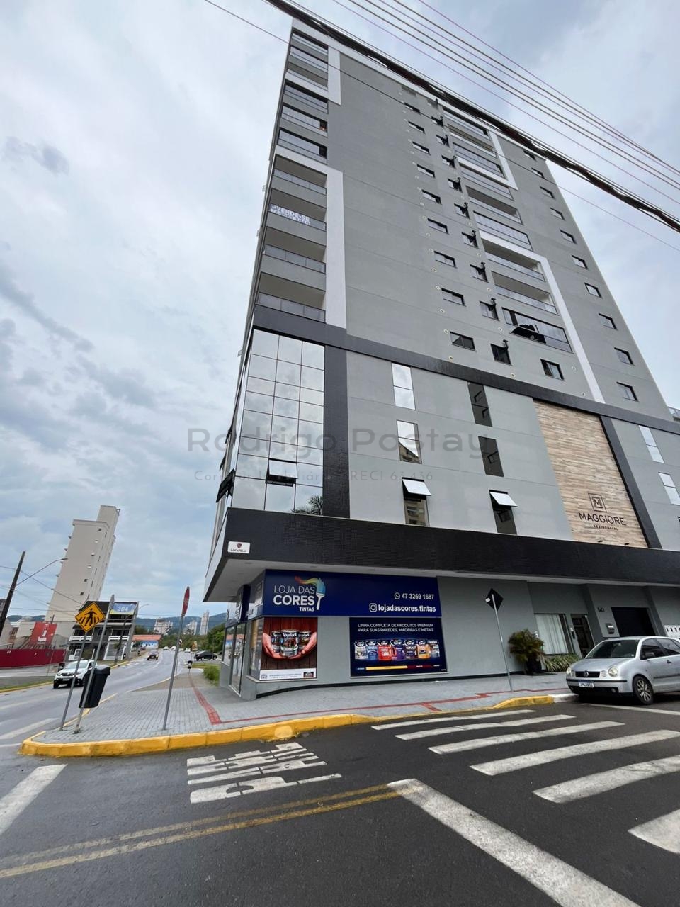 🏖️ APARTAMENTO 3 QUARTOS FINAMENTE MOBILIADO • PAGAMENTO EM ATÉ 72x Localizado na Meia Praia 