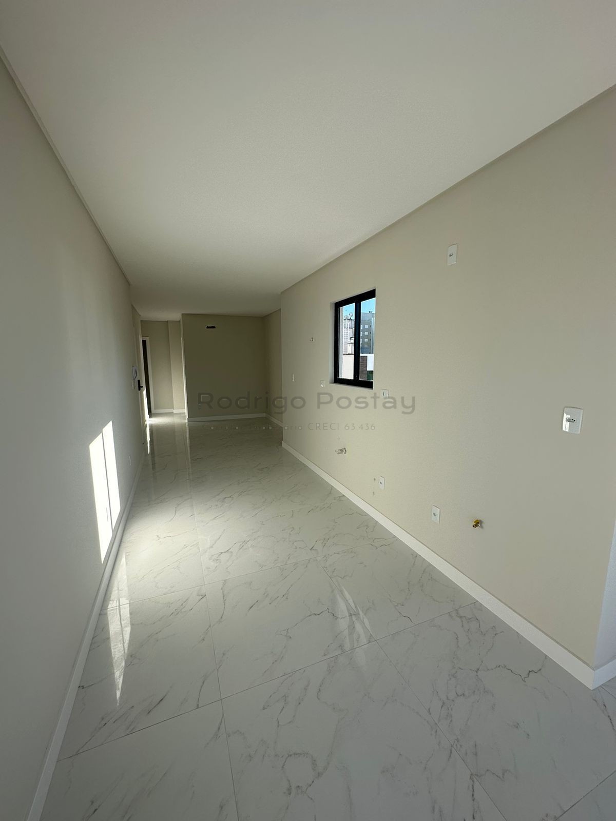 Apartamento 3 suítes para Venda no bairro Meia Praia em Itapema