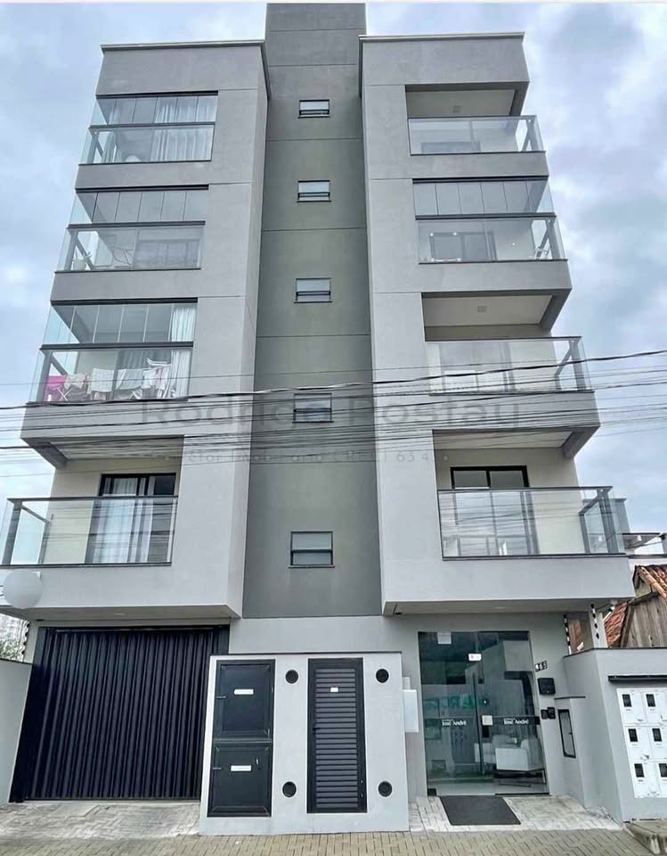 Apartamento semi mobiliado no Residencial José André - Morretes Itapema