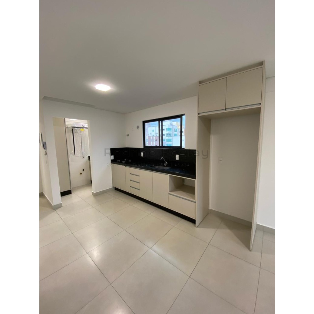 Apartamento semi mobiliado no Residencial José André - Morretes Itapema