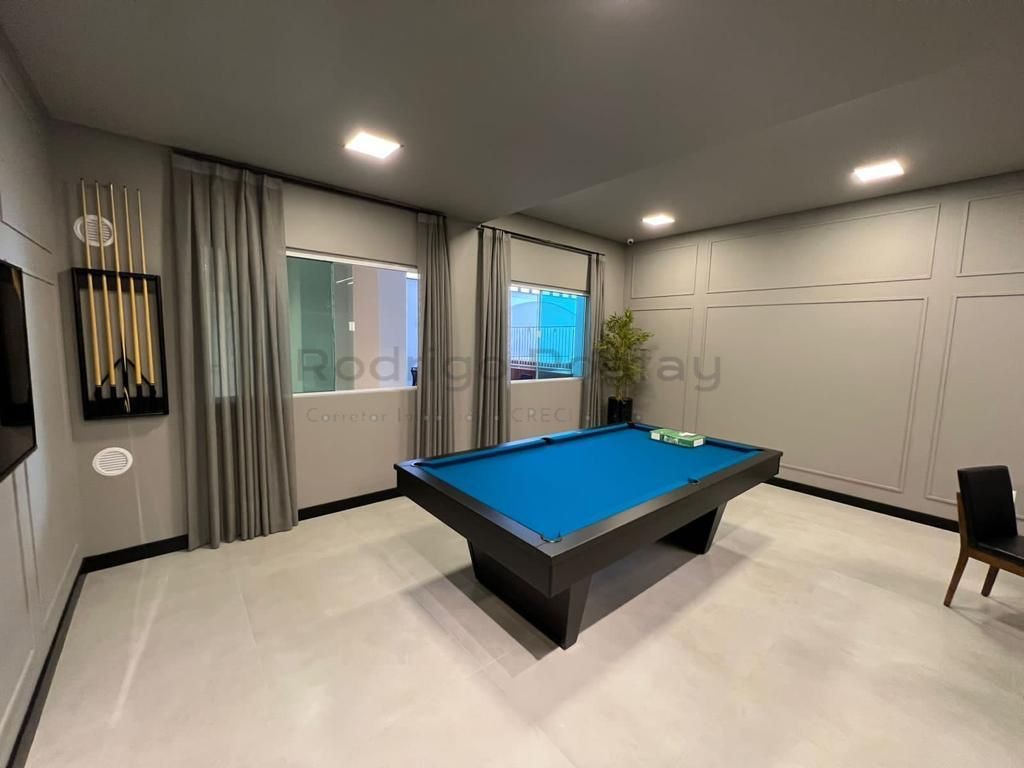 Apartamento com 3 quartos finamente mobiliado - com vista mar e lazer completo