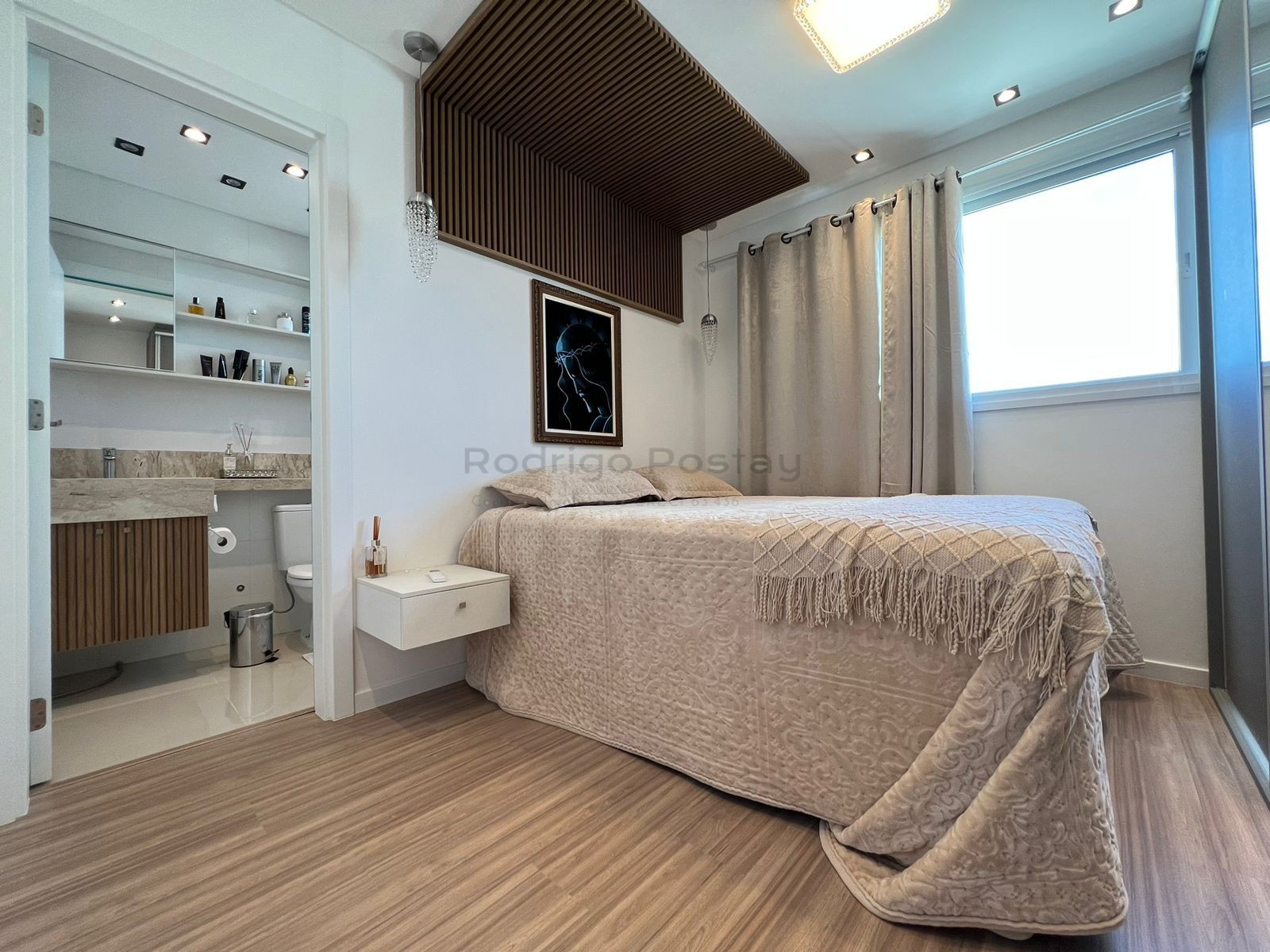 Apartamento com 3 quartos finamente mobiliado - com vista mar e lazer completo