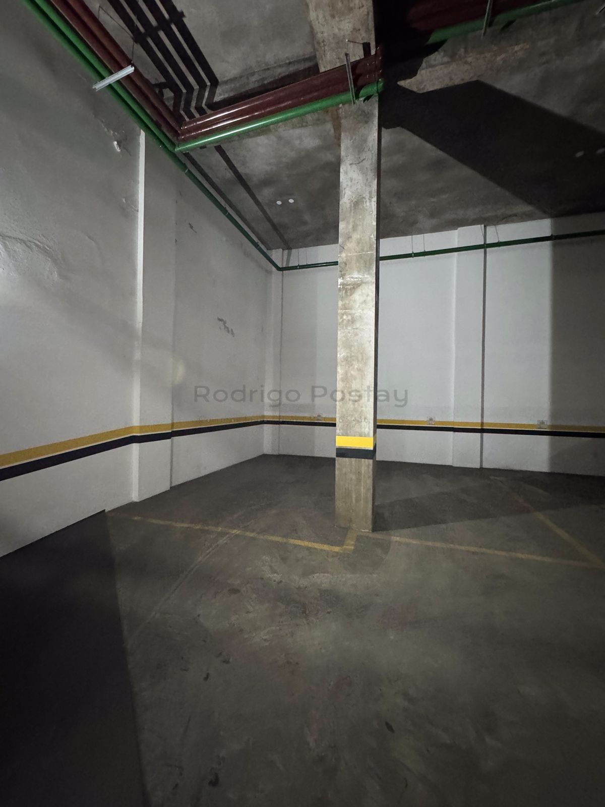 Apartamento finamente mobiliado no Saint Gabriel Residence - Meia Praia 